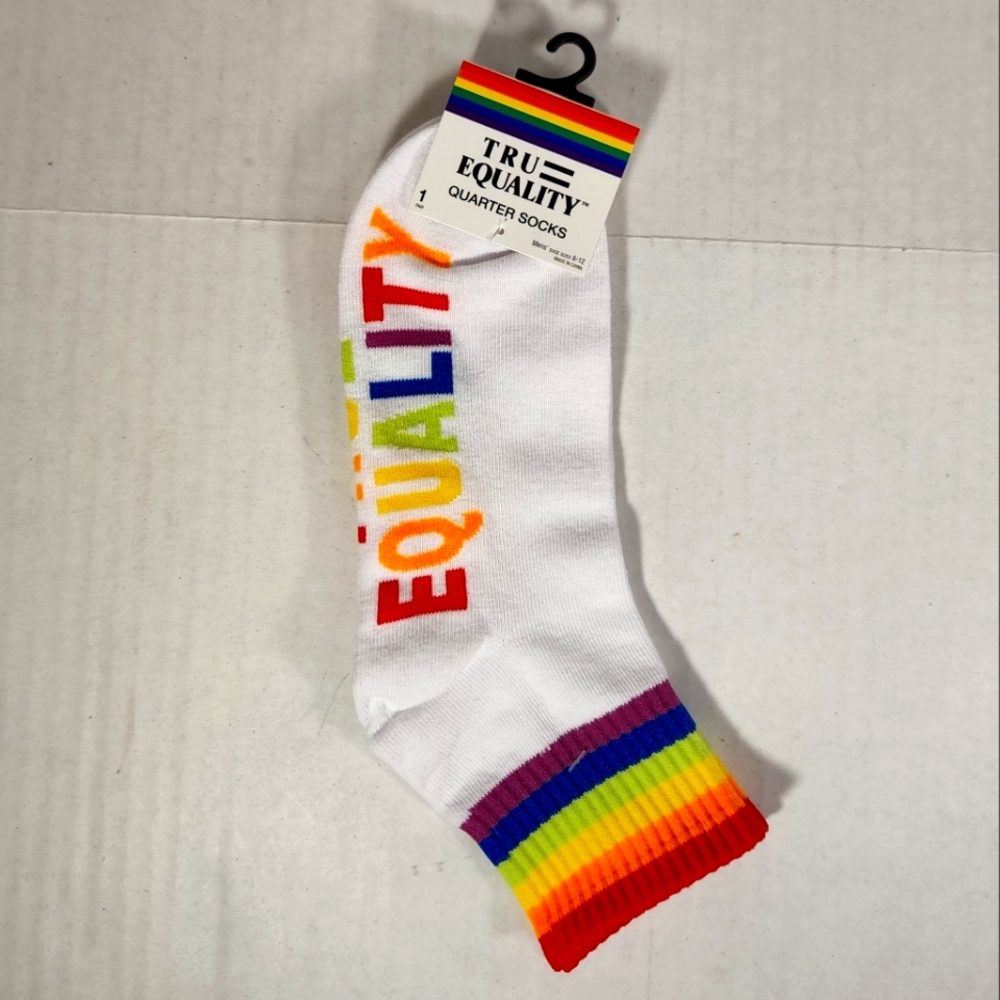 NWT Men's Tru Equality Quarter Socks